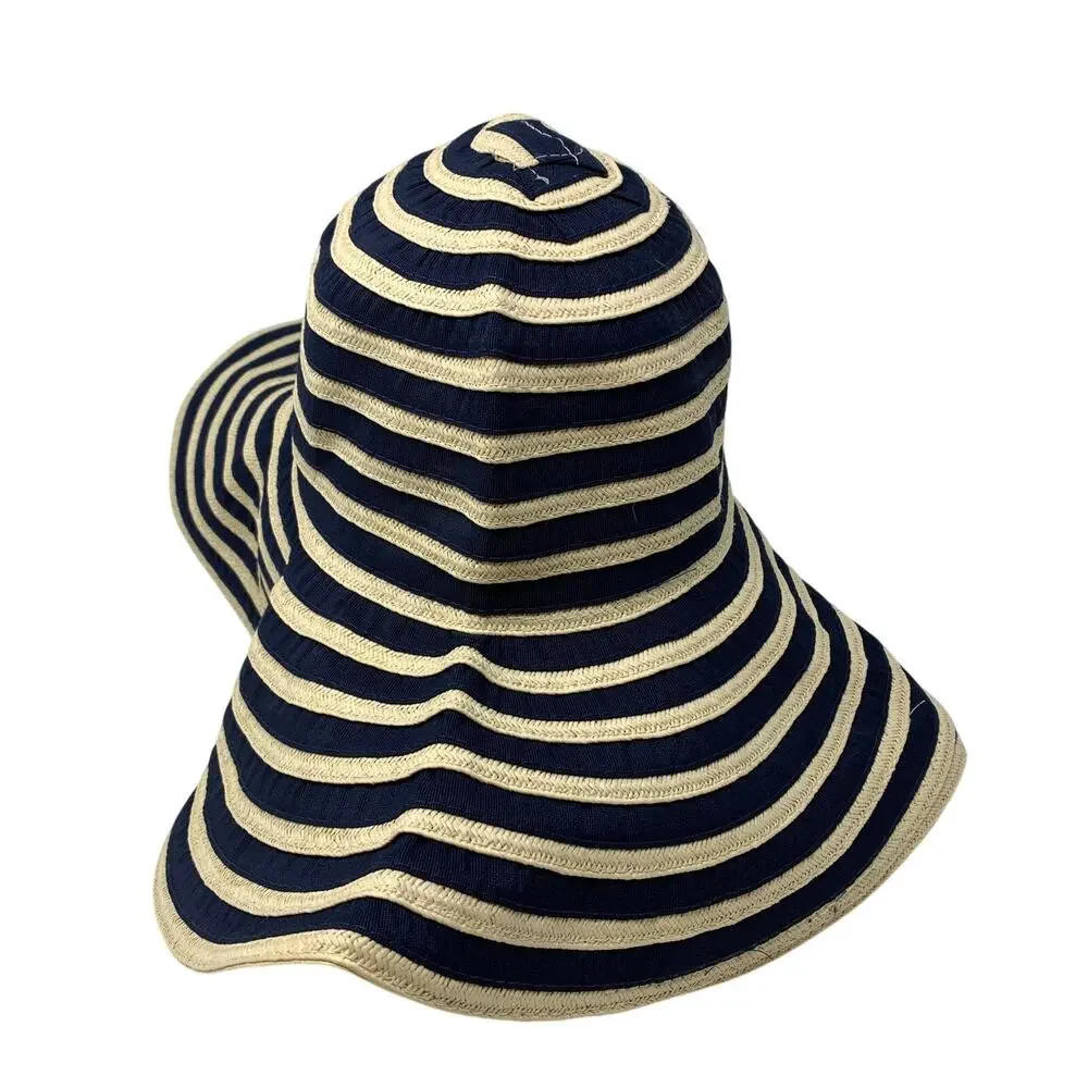 GAP wide brim